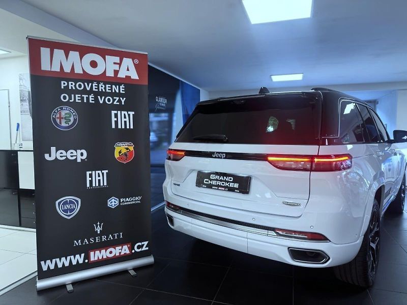 Jeep Grand Cherokee (2024) 2,0 T 380k PHEV 4x4 AT8 ZF SUM - fotka 5 z 27