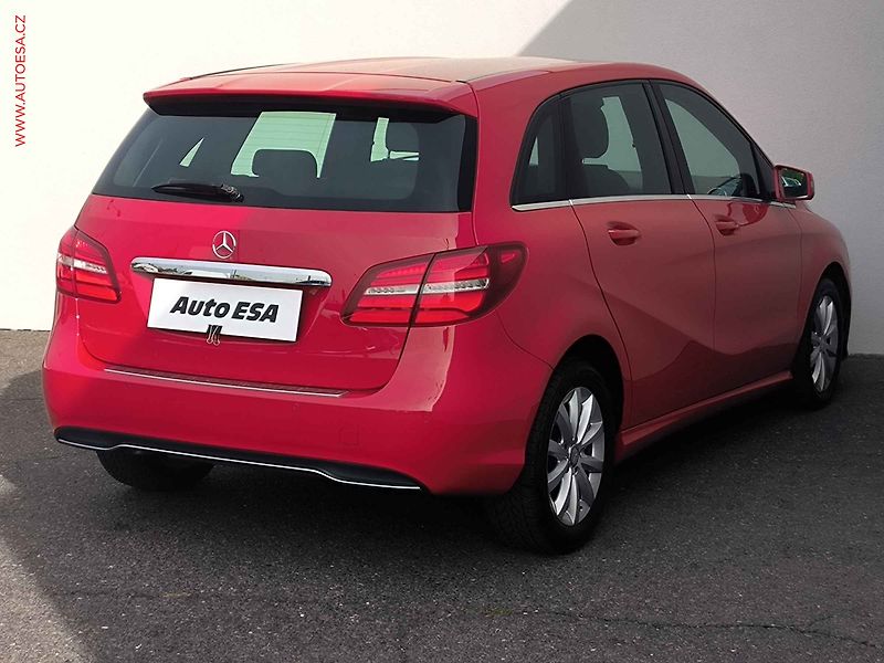 Mercedes-Benz Třídy B (2017) 1.5d B 180, LED, navi - fotka 4 z 23