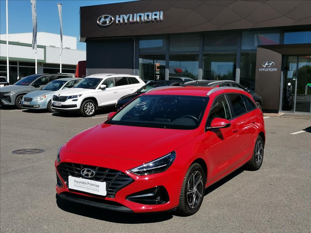 Hyundai i30 1,0 T-GDI Smart kombi DCT