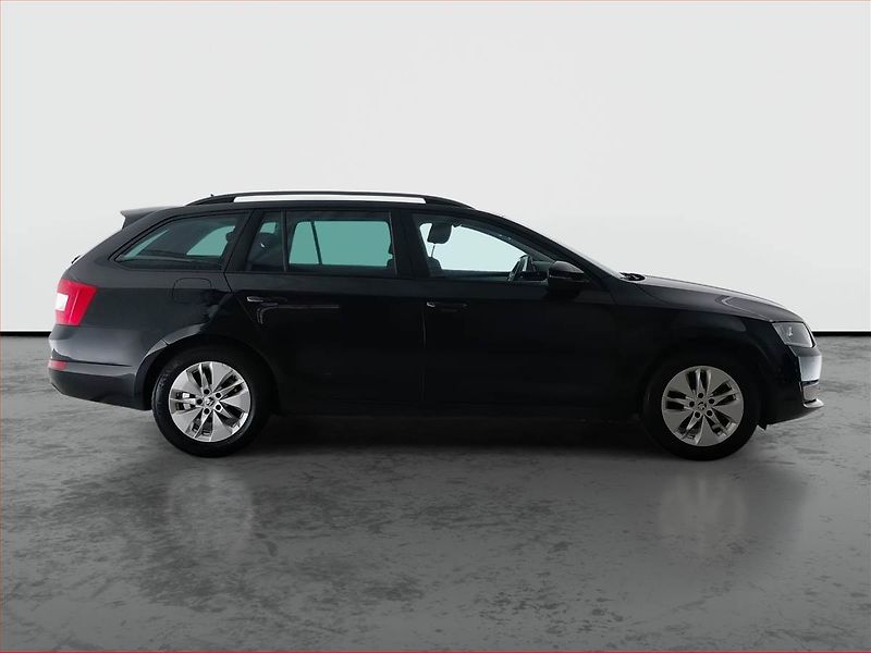 Škoda Octavia (2014) Greenline 1.6 TDI, Xenony - fotka 6 z 17