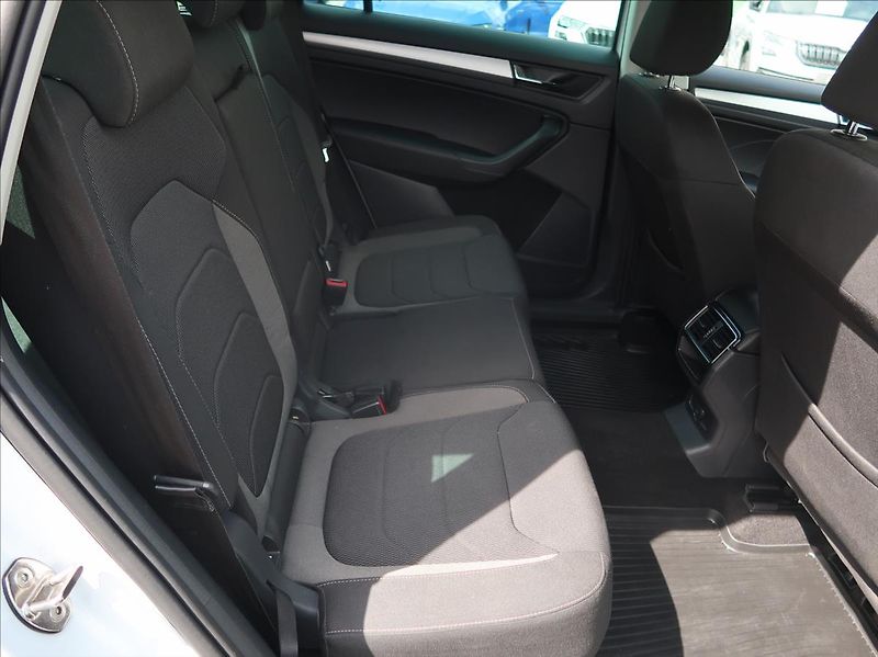 Škoda Kodiaq 2,0 TDi,110kW,1majČR,4x4,DPH - fotka 19 z 27