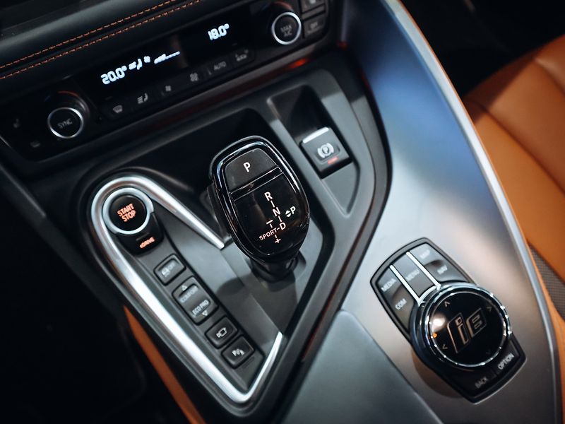 BMW i8 Ultimate Sophisto Edition Kupé - fotka 15 z 35