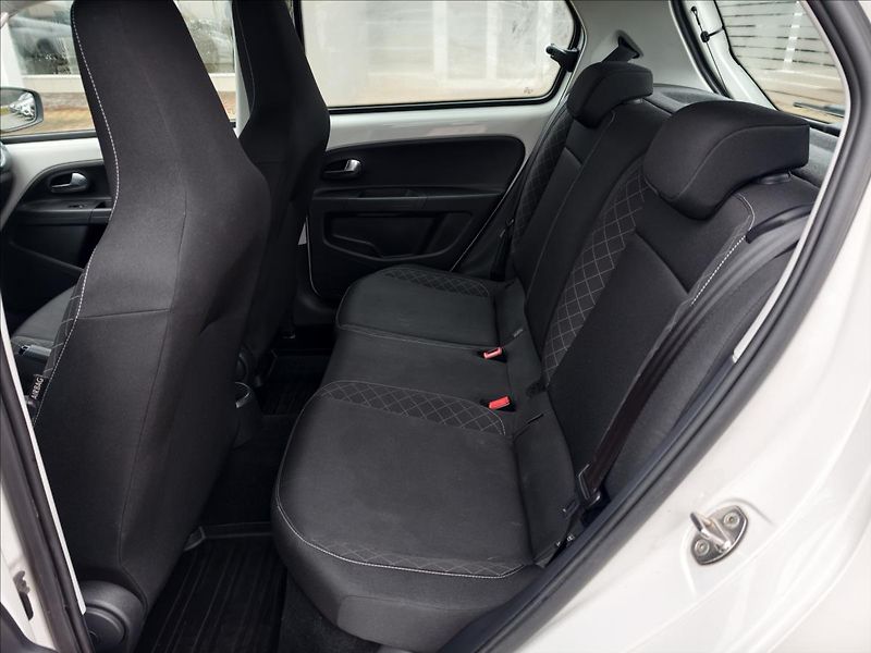 Škoda Citigo 1,0 MPi - fotka 15 z 16