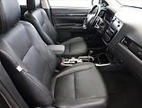 Mitsubishi Outlander (2017) 2.2 DI-D, 4X4, Automat - náhled 7