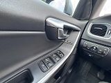 Volvo V60 (2016) D2 2,0D 88 KW TAŽNÉ - náhled 24