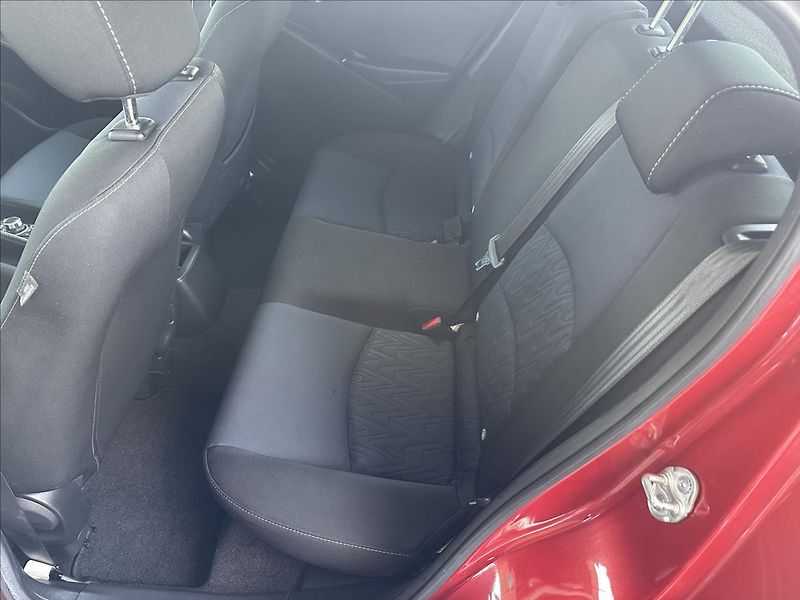Mazda 2 1,5 - fotka 12 z 25