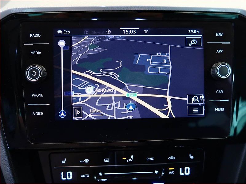 Volkswagen Passat (2021) 2.0 TDI, Automat, Serv.kniha - fotka 20 z 20