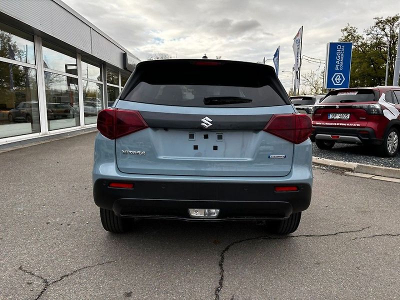 Suzuki Vitara 4x4 Black Edition VÝPRODEJ - fotka 6 z 9