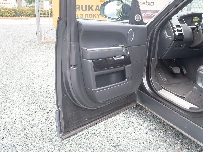 Land Rover Range Rover (2013) 4.4D 250KW – VOGUE - fotka 11 z 52