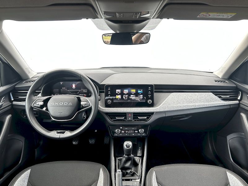 Škoda Kamiq (2025) 1.0 TSI 85kW MP6 Selection - fotka 5 z 32