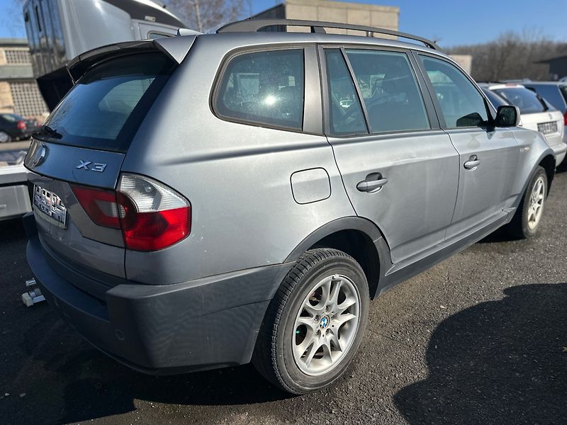 BMW X3 (2005) 2.0d 4X4 - fotka 2 z 5