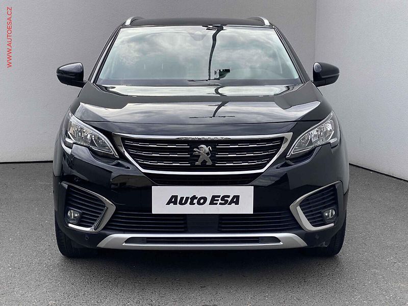 Peugeot 5008 (2018) 1.2 PT, Crossway - fotka 2 z 19