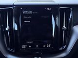 Volvo XC60 B4 AWD INSCRIP. // nezáv. top. - náhled 46