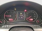 Audi A4 (2006) 2.0 TDI, nová STK, dobrý stav - náhled 11