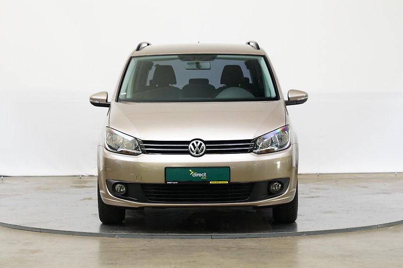 Volkswagen Touran - fotka 4 z 21