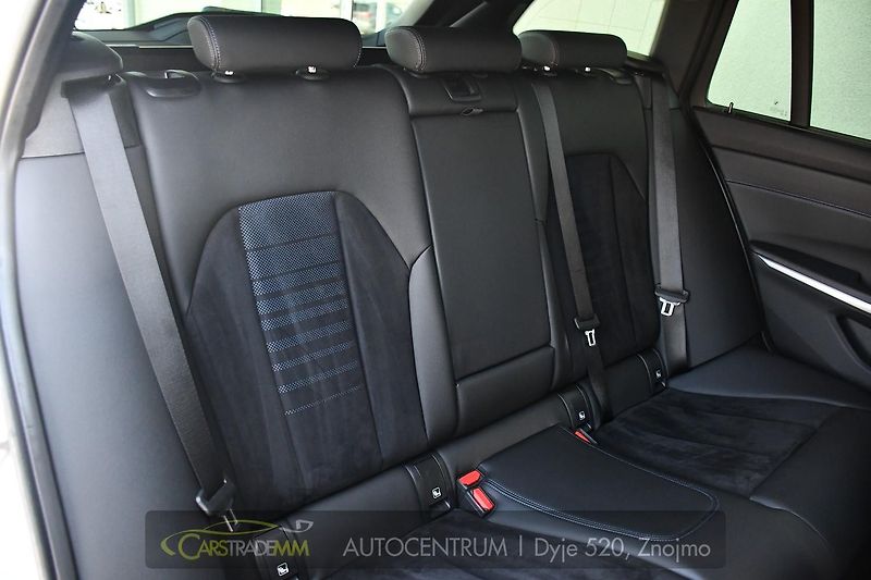 BMW Řada 3 320D XDRIVE M-SPORT ČR HUD - fotka 20 z 59