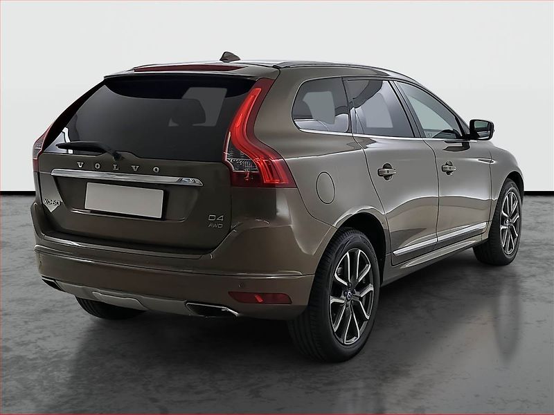 Volvo XC60 (2015) D4, 4X4, Automat, ČR,1.maj - fotka 5 z 19