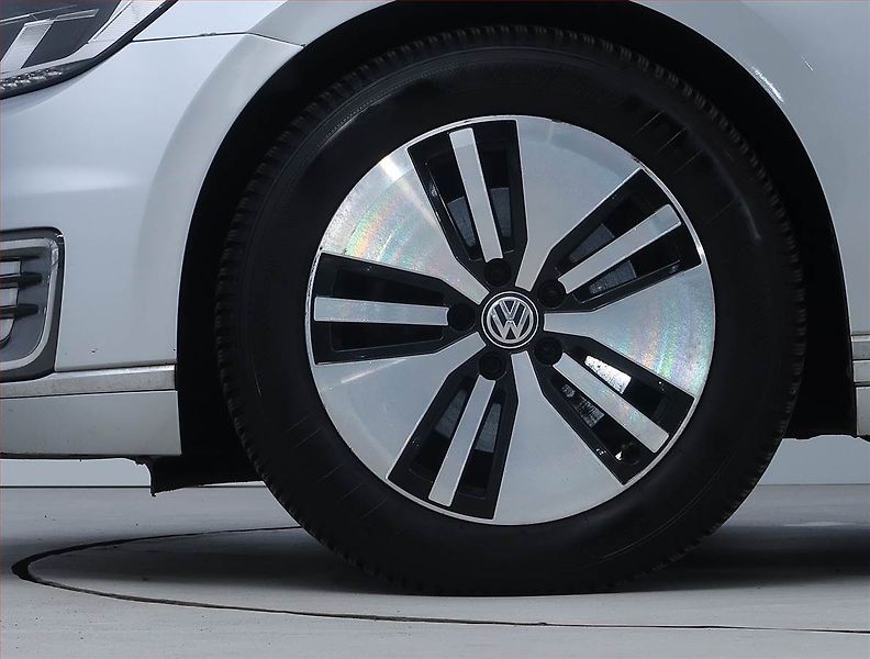 Volkswagen Passat (2017) Highline 1.4 GTE, Automat - fotka 15 z 24
