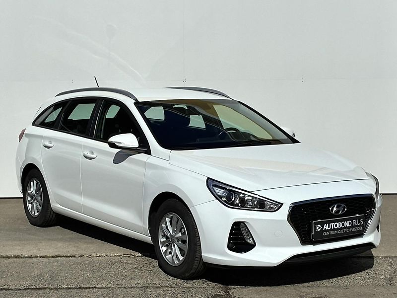Hyundai i30 1-0 T-GDI 88kW Trikolor - fotka 6 z 19