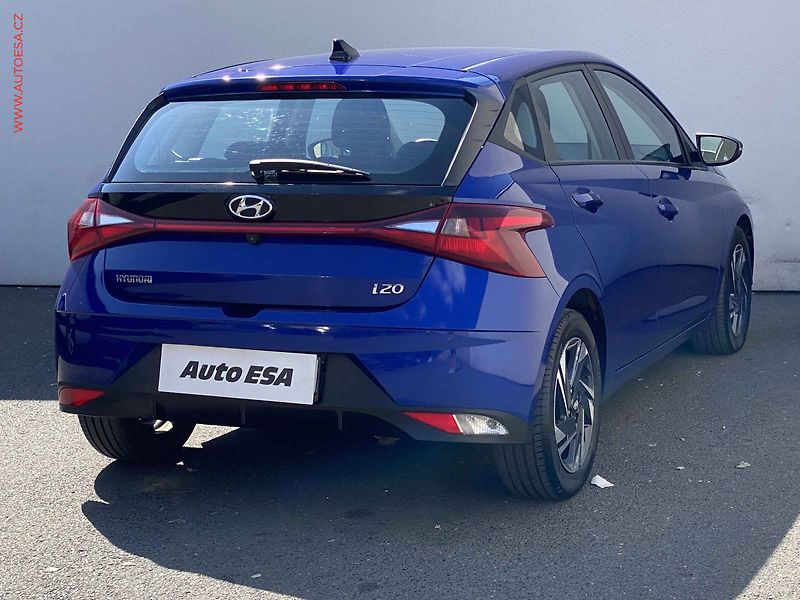 Hyundai i20 (2021) 1.2i, 1.maj,ČR, Smart, LED - fotka 4 z 17
