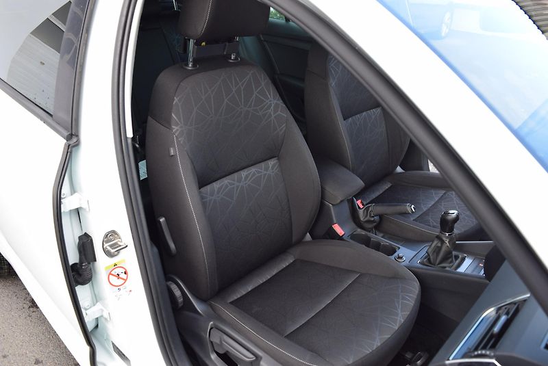 Škoda Octavia (2018) 1.5TSI 110kw CLEVER TAŽN NAVI  - fotka 37 z 46
