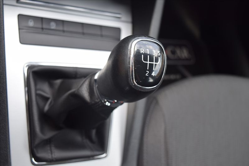 Škoda Octavia 1,6 TDI 81KW PO ROZVODECH - fotka 42 z 48