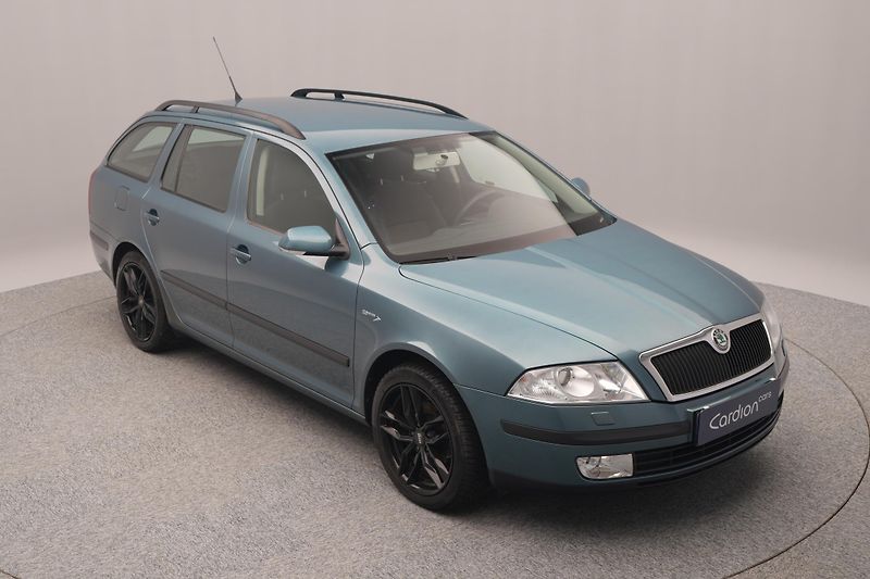 Škoda Octavia 1.9 TDI COMBI CZ 1.maj - fotka 13 z 28