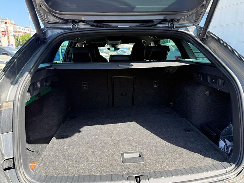 Škoda Octavia Sportline 2.0 TDI 110kw DSG - fotka 24 z 26