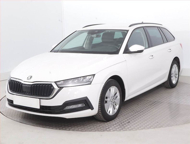 Škoda Octavia (2021) Style 2.0 TDI, Tempomat - fotka 2 z 15