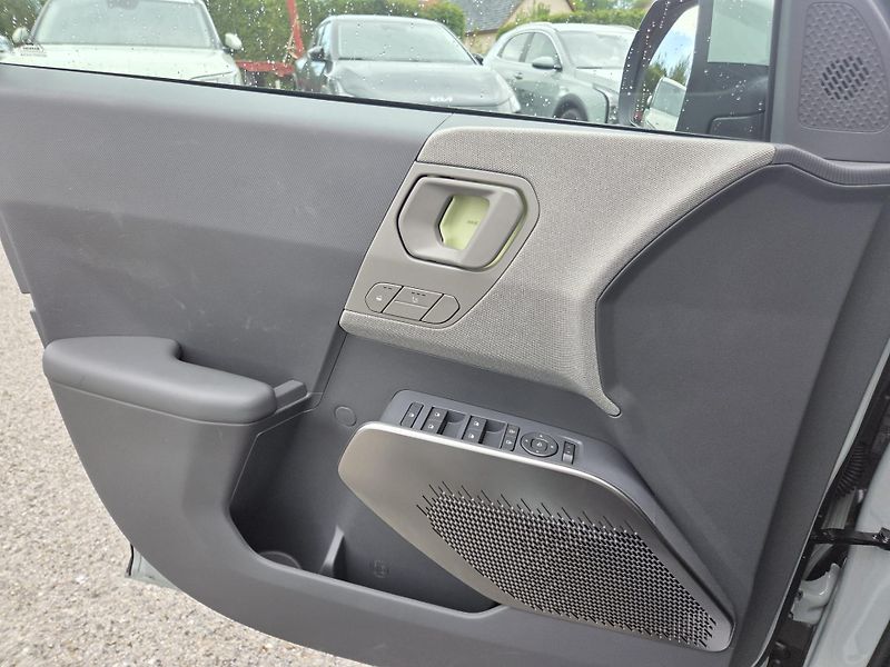 Kia EV2 (2026) 5P 4x2 EARTH 108 KW + 42,2 KWH - fotka 12 z 12