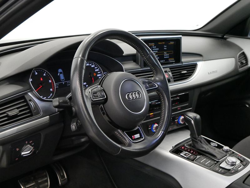 Audi A6 - fotka 14 z 30