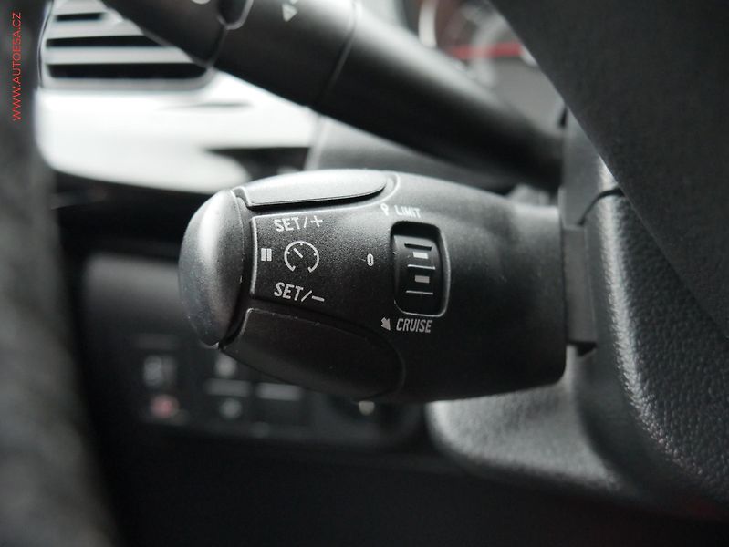 Peugeot 301 (2016) 1.6 HDi, ČR, Active, park - fotka 12 z 17