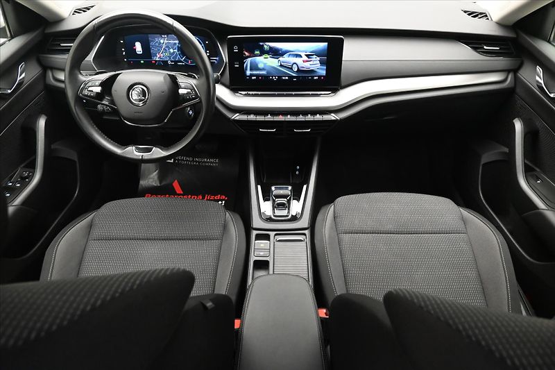 Škoda Octavia 2,0 TDI 110 kW DSG Ambition Zá - fotka 15 z 30