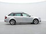 Škoda Octavia 2,0 TDI Style LED Kessy CZ - náhled 7