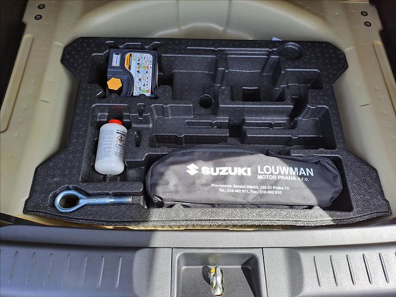 Suzuki Vitara (2026) 1,4 Premium AllGrip - fotka 24 z 25