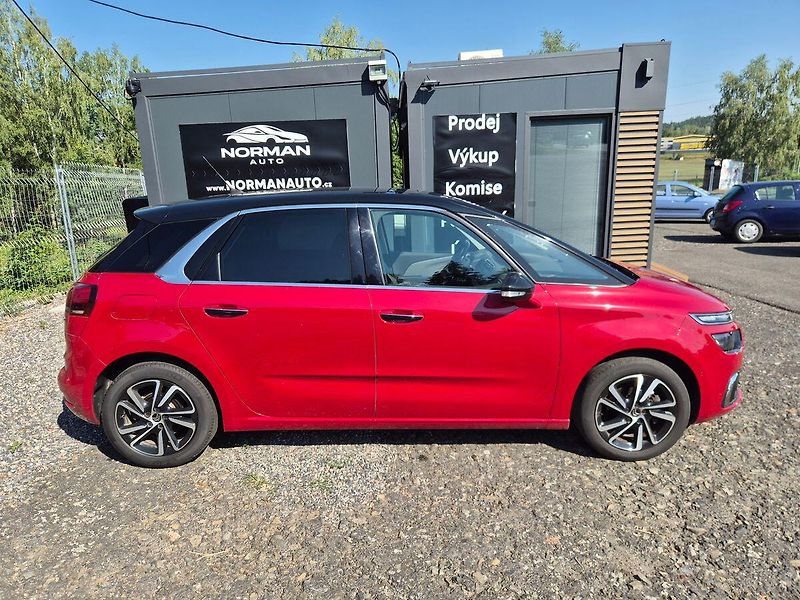 Citroën C4 Picasso 1.2 96kW Manuál, SHINE výbava - fotka 8 z 26