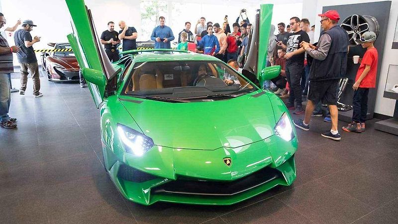 Lamborghini Aventador SV.
