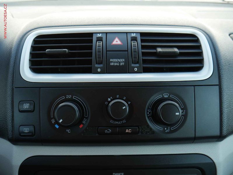 Škoda Fabia (2007) 1.2i, AC, temp, STK3/28 - fotka 13 z 15