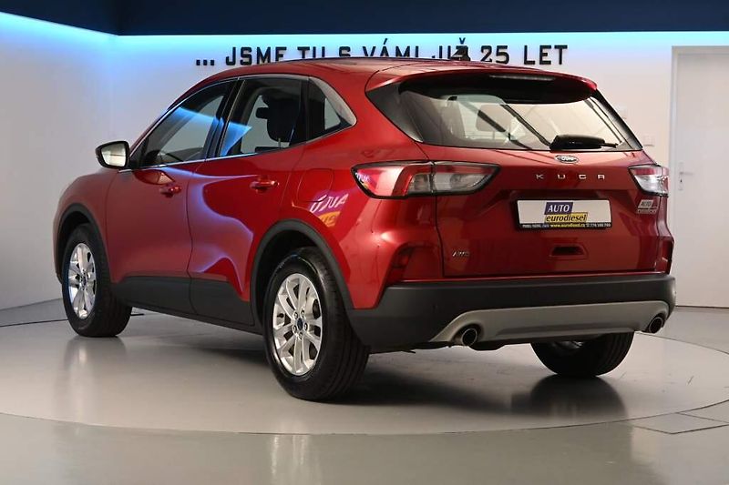 Ford Kuga (2020) 2.0 140 KW 4x4 8AT ECOBLUE TIT - fotka 7 z 31