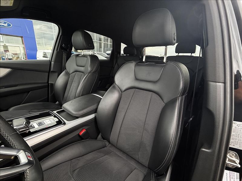Audi Q7 3,0 TDI 210kW quattro S-line - fotka 22 z 42