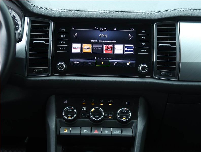 Škoda Kodiaq (2022) 1.5 TSI - fotka 12 z 22