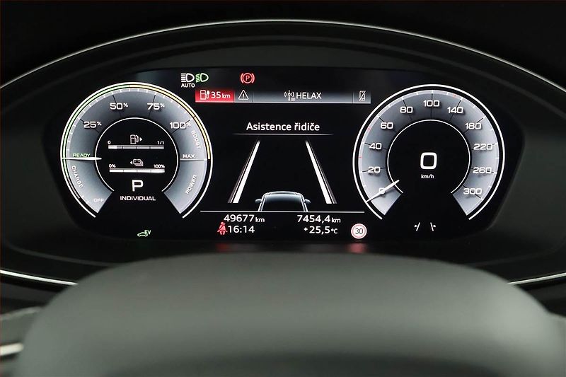 Audi Q5 (2024) 50 TFSI e - fotka 8 z 27