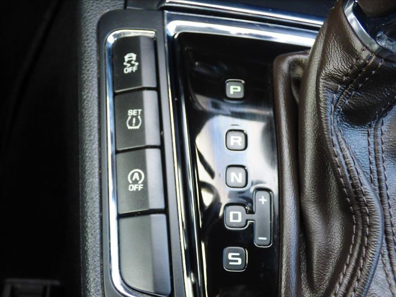 Škoda Superb 2,0 TDI 125kw 4x4  Laurin & Kl - fotka 27 z 54