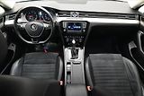 Volkswagen Passat 2,0 TDI 140 kW DSG 4Motion Zár - náhled 15