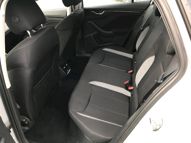 Škoda Scala (2025) SELEC TSI 85/1.0 M6F - fotka 13 z 23