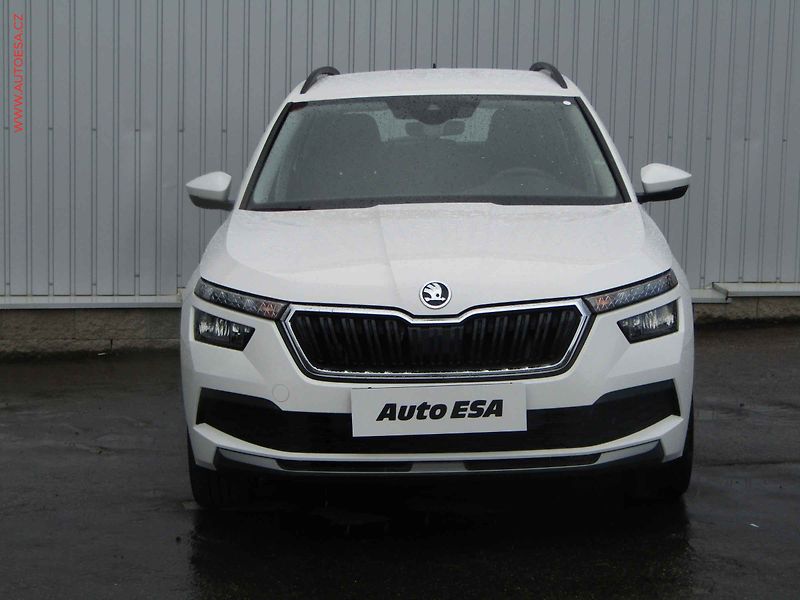 Škoda Kamiq (2021) 1.0TSi, 2.maj,ČR, LED, AC - fotka 2 z 18
