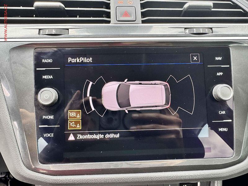 Volkswagen Tiguan (2020) 1.5 TSi, Trendline, LED, +ALU - fotka 16 z 17