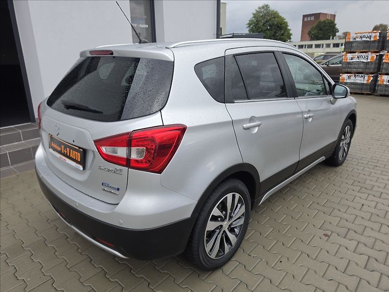 Suzuki S-Cross 1,4 Mild Hybrid AllGrip Premiu - fotka 6 z 45