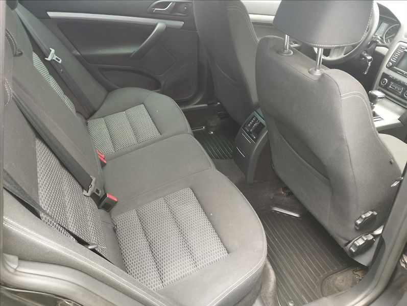 Škoda Octavia 1,2 TSi 77KW DSG - fotka 9 z 17