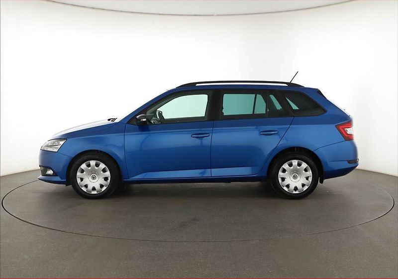 Škoda Fabia (2022) 1.0 TSI, Automat, ČR,1.maj - fotka 3 z 13